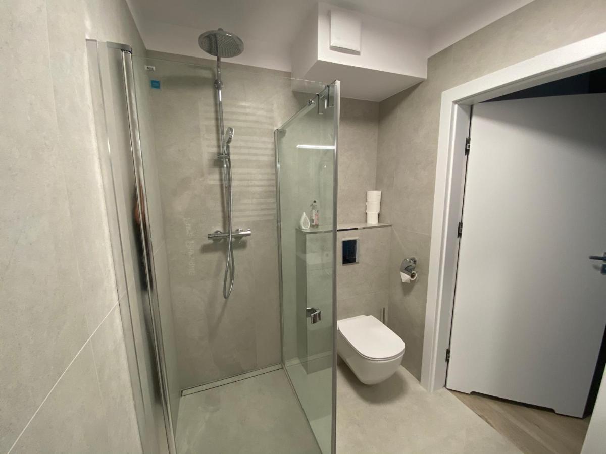 Rodzinny Apartament Platany Centrum 코워브제크 외부 사진