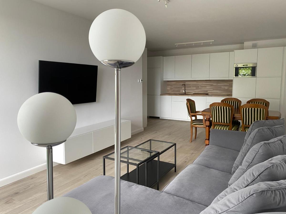 Rodzinny Apartament Platany Centrum 코워브제크 외부 사진